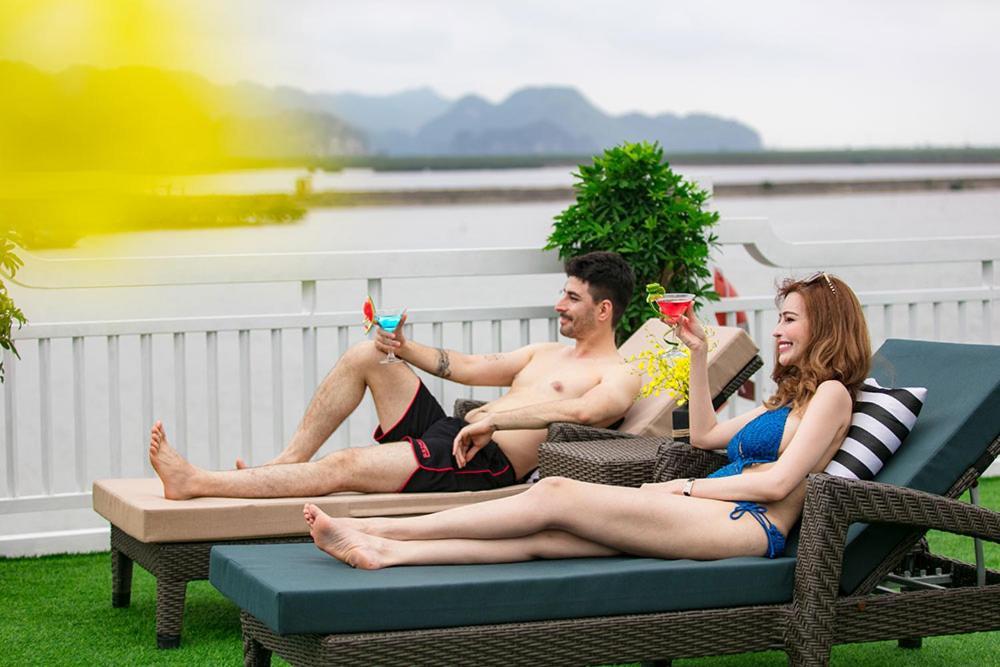 Madeline Cruises Hotel Ha Long Eksteriør billede